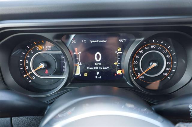 new 2025 Jeep Wrangler car, priced at $48,271