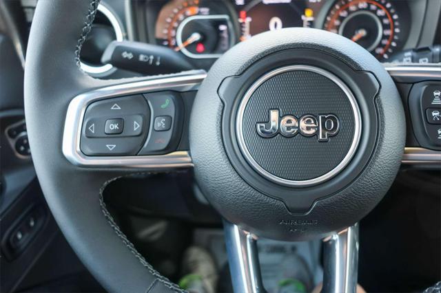 new 2025 Jeep Wrangler car, priced at $48,271