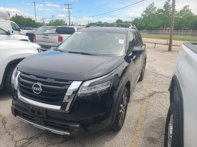 used 2024 Nissan Pathfinder car