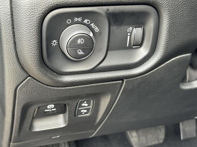 new 2025 Ram 1500 car, priced at $46,932