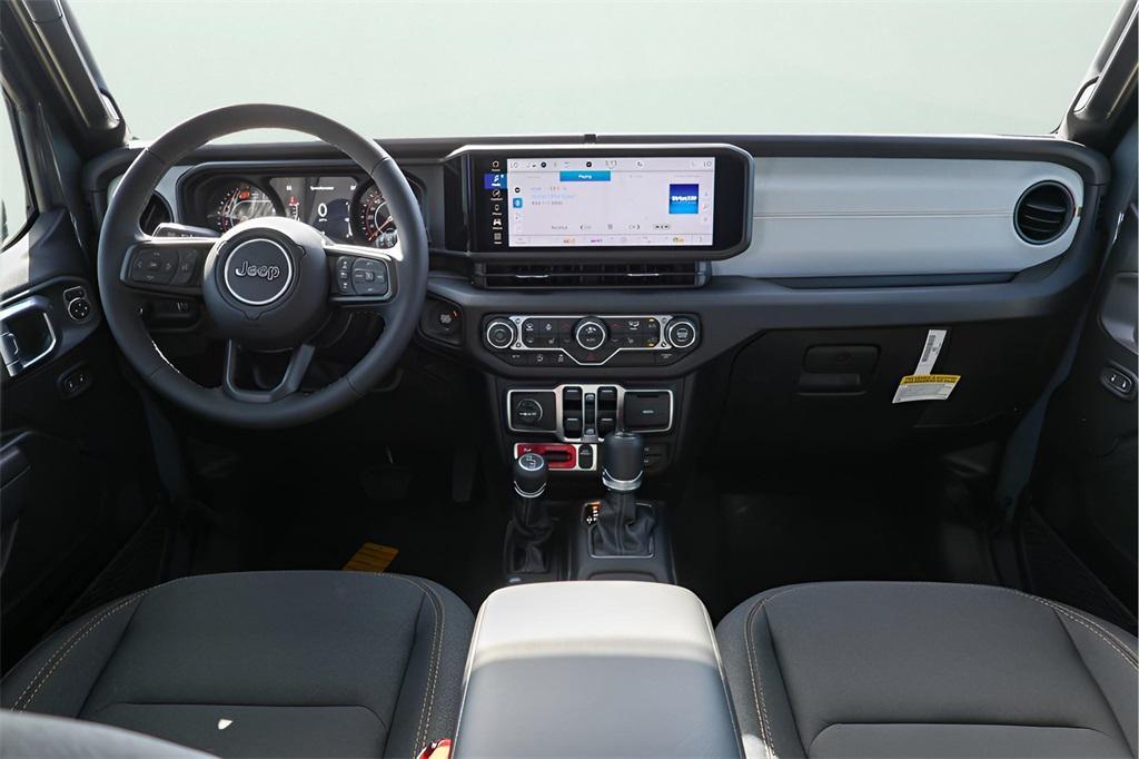 new 2025 Jeep Wrangler car, priced at $45,869