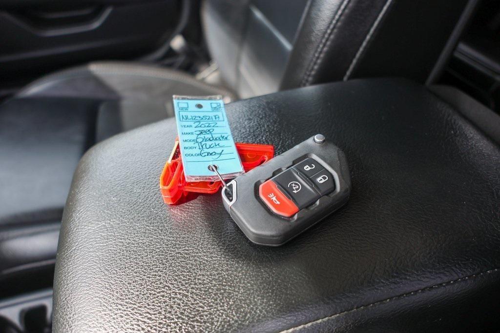 used 2022 Jeep Gladiator car, priced at $32,122
