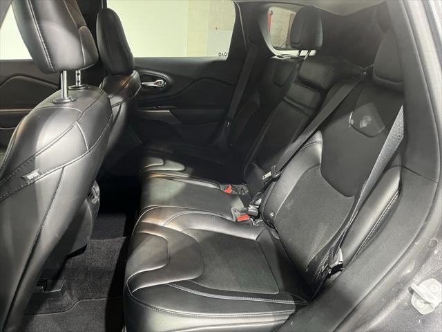 used 2019 Jeep Cherokee car, priced at $16,995