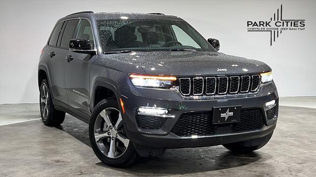 new 2024 Jeep Grand Cherokee car, priced at $44,002