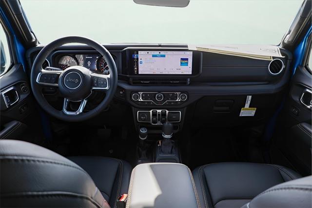 new 2025 Jeep Wrangler car, priced at $48,271