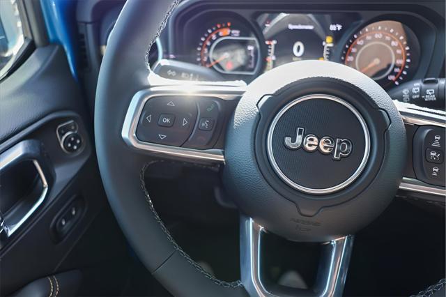 new 2025 Jeep Wrangler car, priced at $48,271