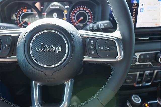 new 2025 Jeep Wrangler car, priced at $48,271