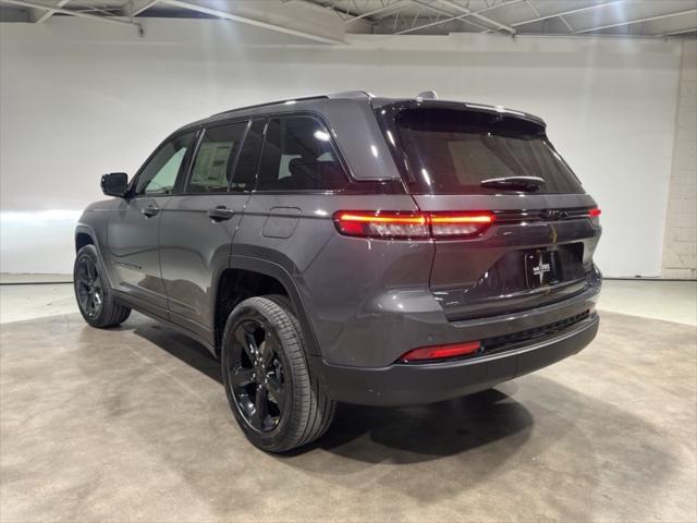 new 2025 Jeep Grand Cherokee car, priced at $43,029