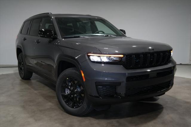 new 2025 Jeep Grand Cherokee L car, priced at $40,857