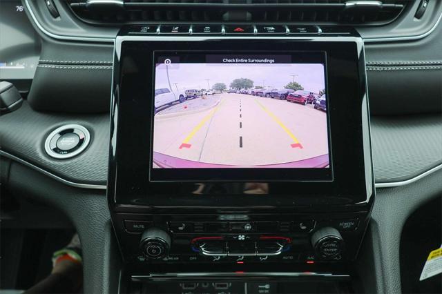 new 2025 Jeep Grand Cherokee car, priced at $43,730