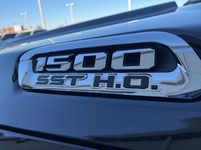 new 2025 Ram 1500 car, priced at $72,723