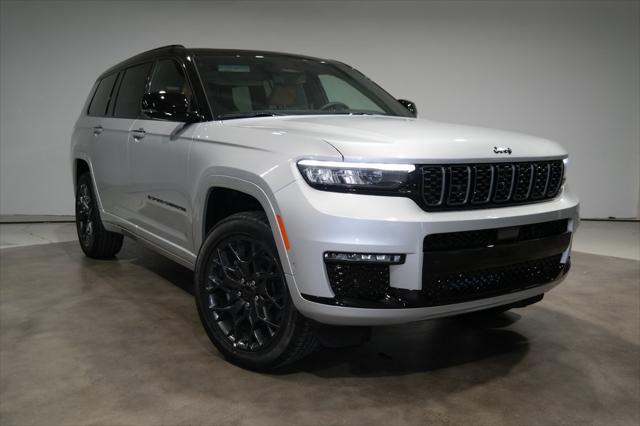 new 2025 Jeep Grand Cherokee L car, priced at $61,152