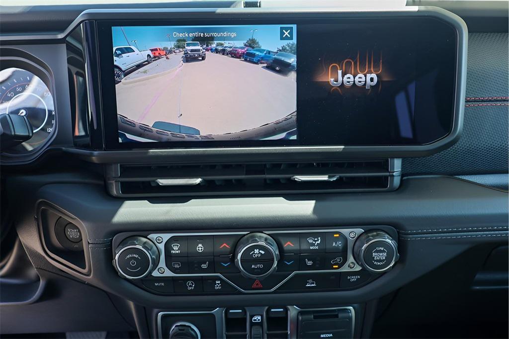 new 2025 Jeep Wrangler car, priced at $53,380