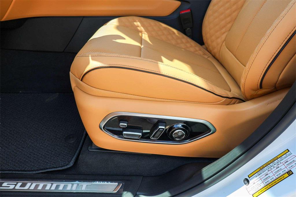 new 2025 Jeep Grand Cherokee L car, priced at $57,183