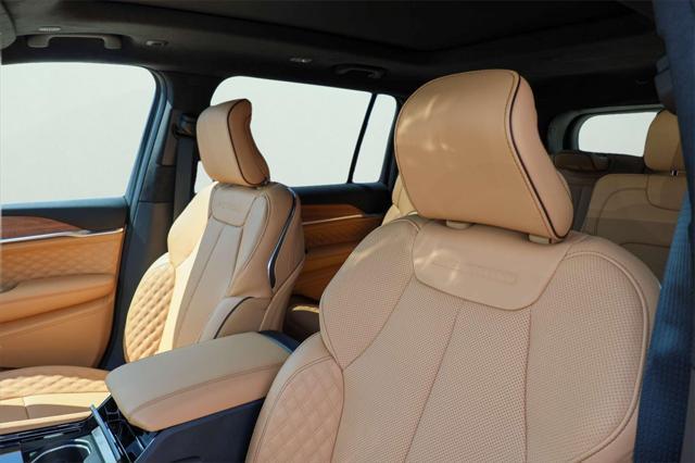 new 2025 Jeep Grand Cherokee L car, priced at $54,179