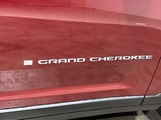 new 2024 Jeep Grand Cherokee L car, priced at $43,445
