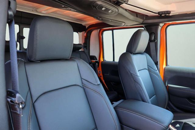 new 2025 Jeep Gladiator car, priced at $49,155