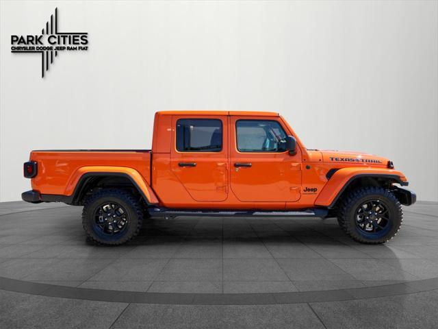 new 2025 Jeep Gladiator car, priced at $49,155