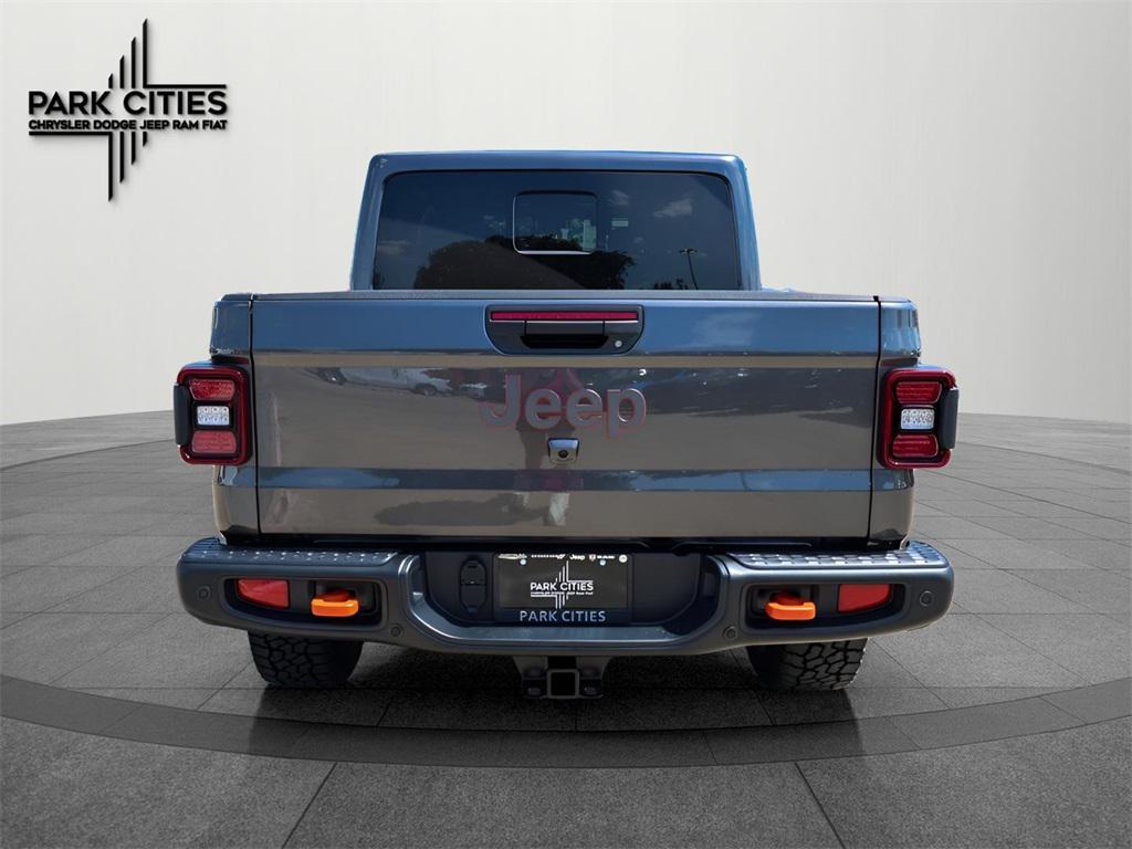 new 2025 Jeep Gladiator car, priced at $52,474