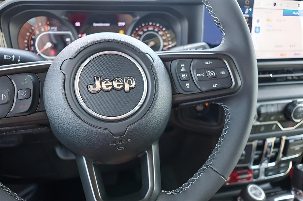 new 2025 Jeep Gladiator car, priced at $52,474