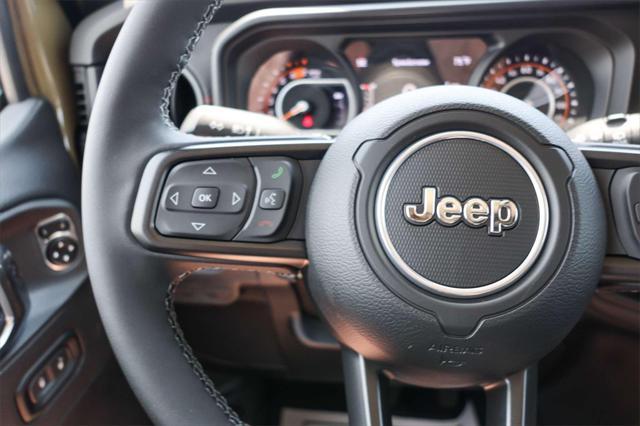 new 2025 Jeep Wrangler car, priced at $62,095