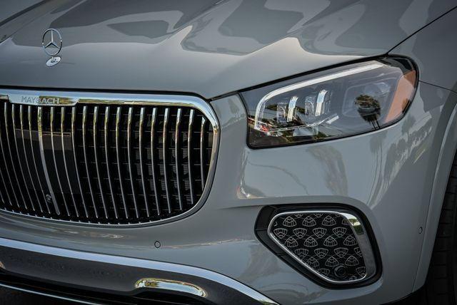 used 2025 Mercedes-Benz Maybach GLS 600 car