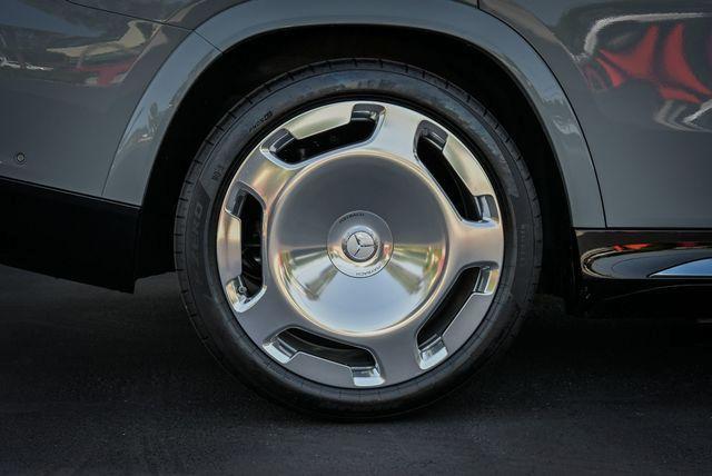 used 2025 Mercedes-Benz Maybach GLS 600 car