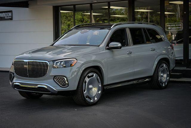 used 2025 Mercedes-Benz Maybach GLS 600 car