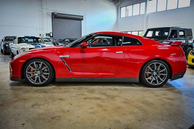used 2014 Nissan GT-R car, priced at $114,900