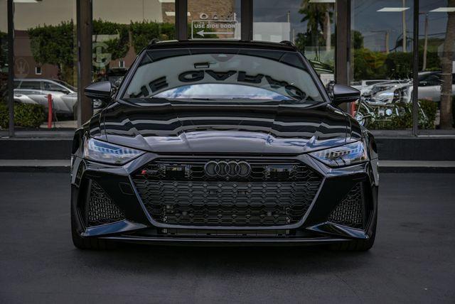 used 2024 Audi RS 6 Avant car, priced at $139,900