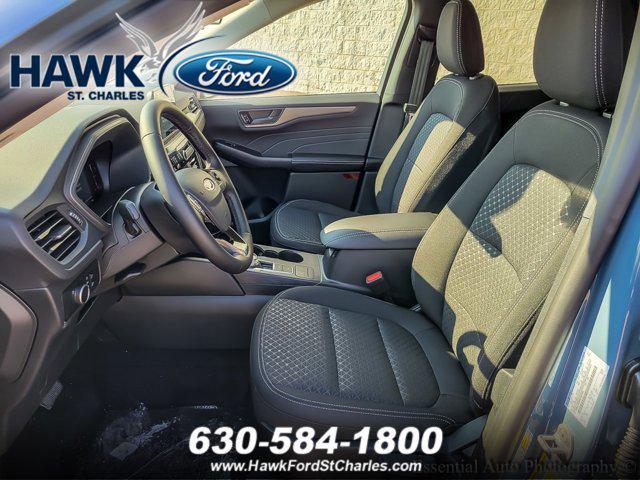 new 2025 Ford Escape car, priced at $30,384