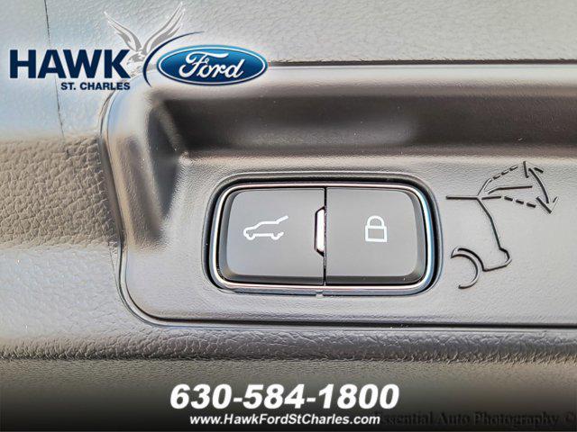 new 2025 Ford Explorer car, priced at $51,795