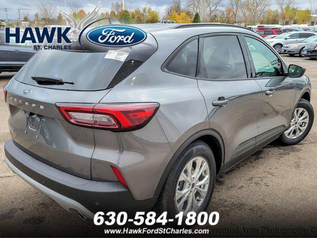 new 2025 Ford Escape car, priced at $30,615