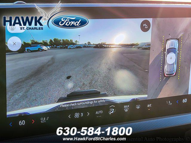 new 2025 Ford Explorer car