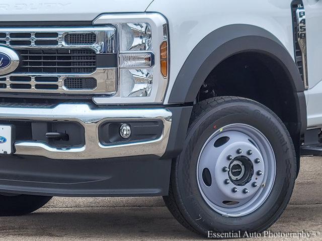 new 2025 Ford F-450 car, priced at $63,985