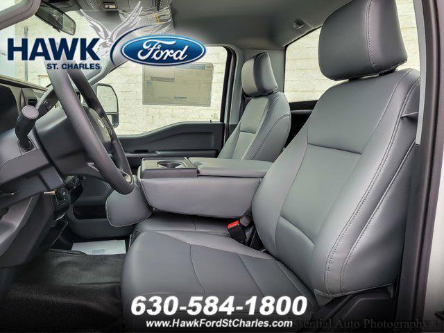 new 2025 Ford F-450 car, priced at $63,985