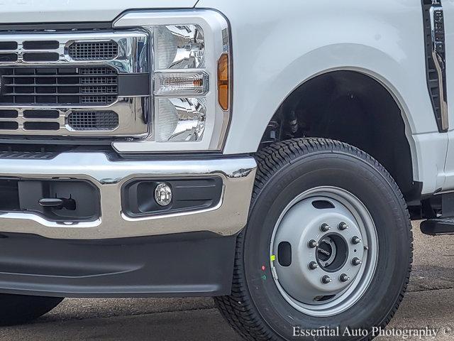 new 2024 Ford F-350 car, priced at $57,205