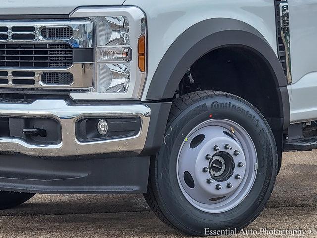 new 2025 Ford F-450 car, priced at $63,470