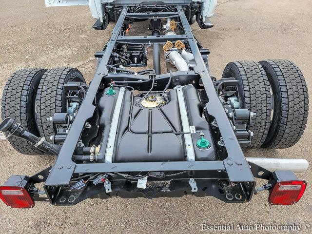 new 2025 Ford F-450 car, priced at $63,470
