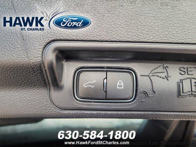 used 2022 Ford Explorer car, priced at $33,300