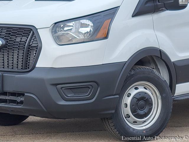 new 2024 Ford Transit-250 car