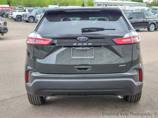 new 2024 Ford Edge car, priced at $33,060