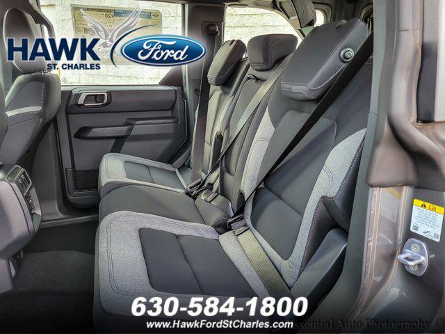new 2025 Ford Bronco car, priced at $40,085