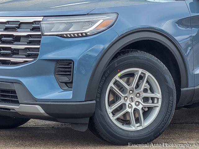 new 2025 Ford Explorer car, priced at $42,105