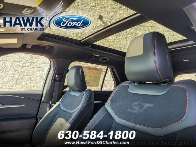 new 2025 Ford Explorer car, priced at $57,955