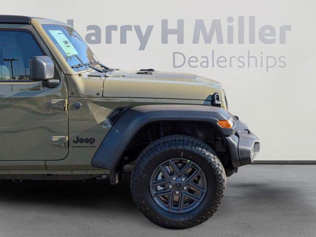 new 2025 Jeep Wrangler car, priced at $47,014