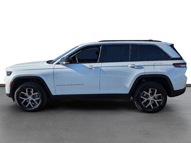 new 2025 Jeep Grand Cherokee car, priced at $46,422