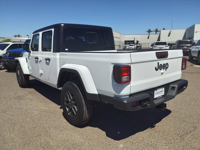 new 2024 Jeep Gladiator car, priced at $49,872