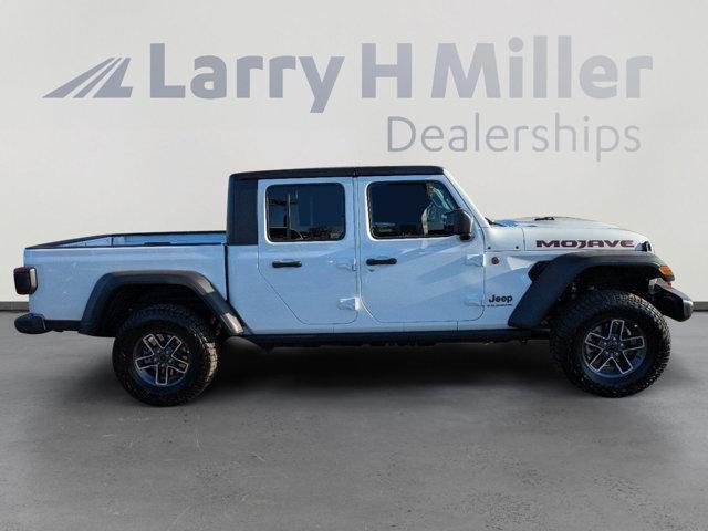 new 2025 Jeep Gladiator car, priced at $52,554