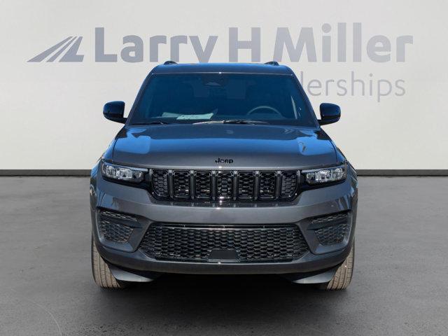 new 2025 Jeep Grand Cherokee car, priced at $47,525